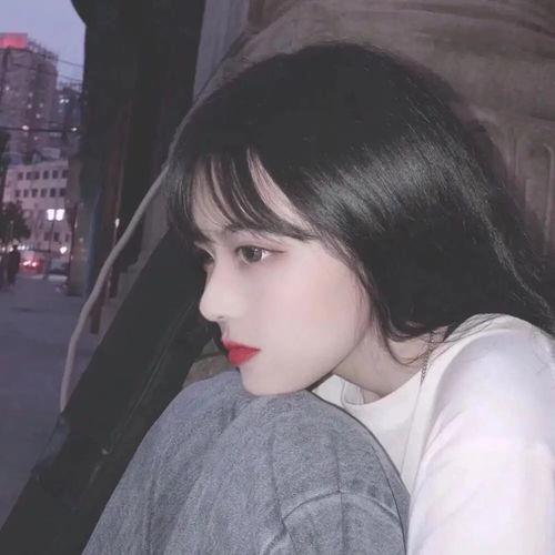 抖音网红姐妹吃瓜,揭秘娱乐圈幕后故事